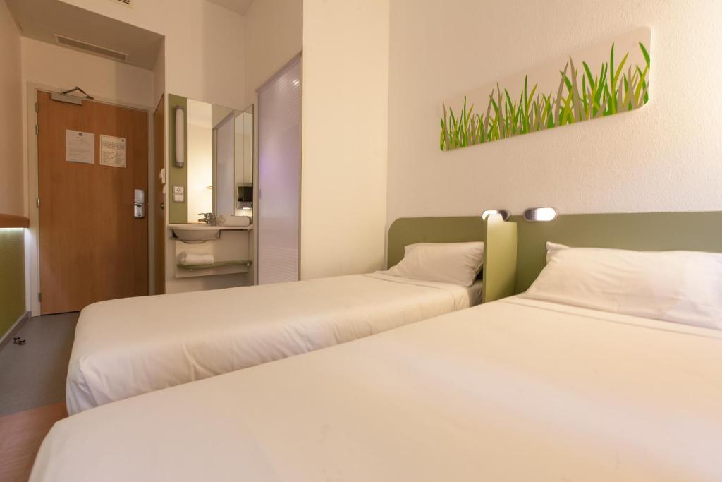 Hotel Ibis Budget Porto Gaia Vila Nova de Gaia Oda fotoğraf